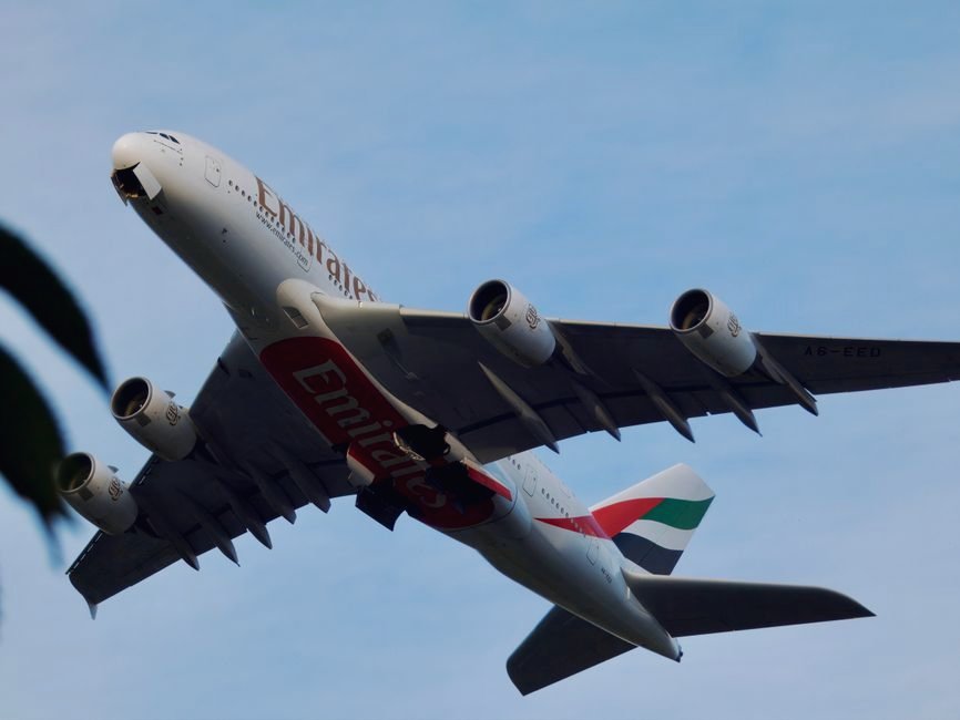 Airbus A380 Service Configuration and Route Deployment